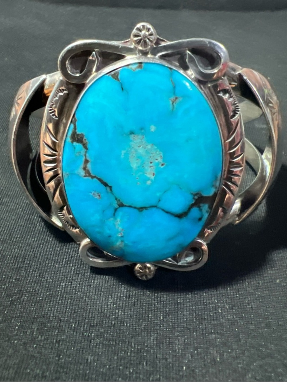 Vintage Navajo Sterling Silver Cuff Bracelet Large Kingman Turquoise Stone 56.6g